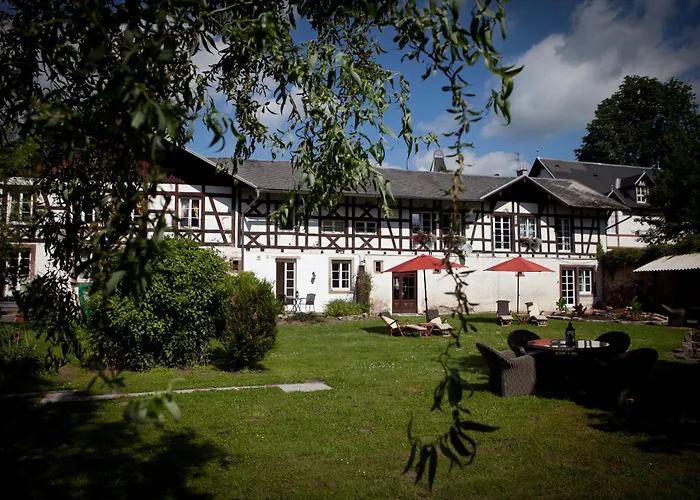 Château De PourtalèsHotel Strasbourg